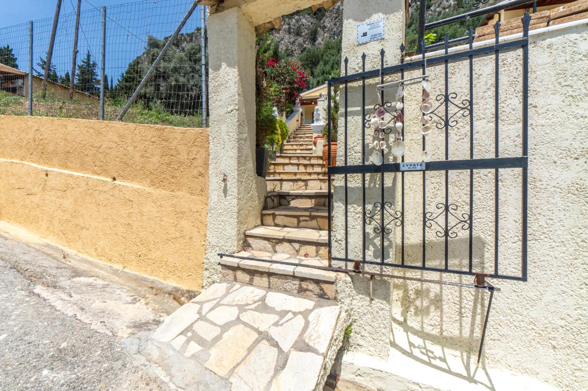 Villa Angela Panorama à Paleokastrítsa Extérieur photo
